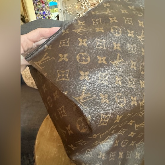 Louis Vuitton All In MM Monogram - Picture 9 of 14